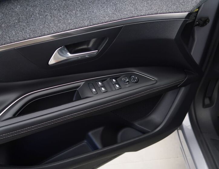Peugeot 3008 14