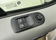 Opel Vivaro 17