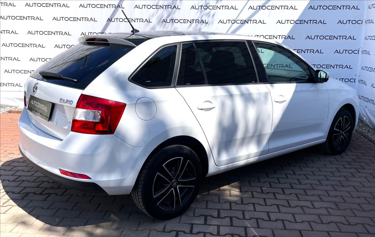 Škoda Rapid