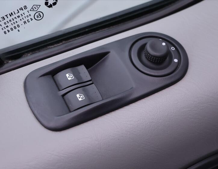 Opel Vivaro 14