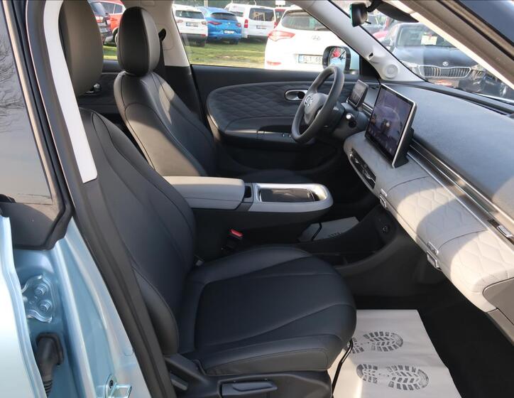 Dongfeng Box 13