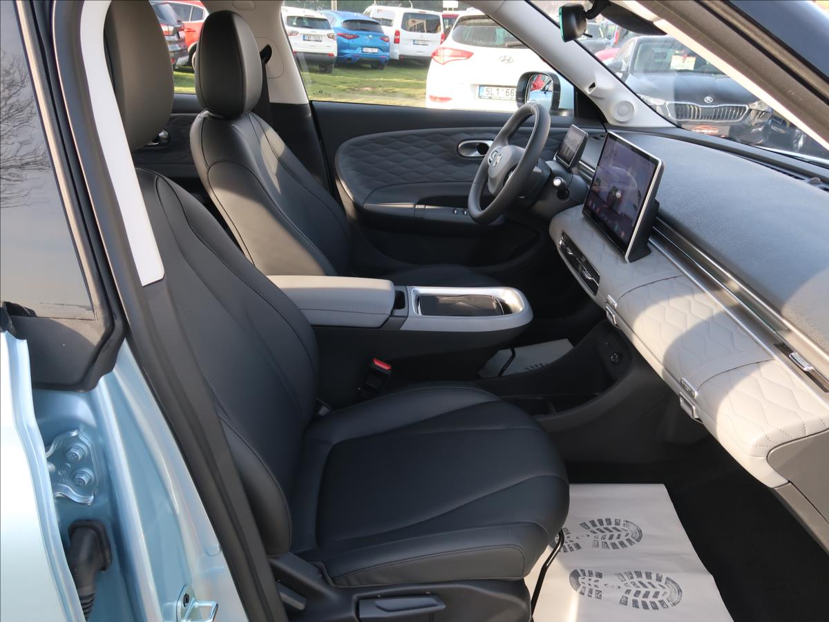 Dongfeng Box