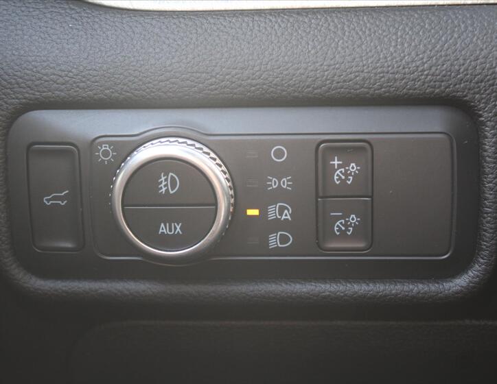 Ford Explorer 23