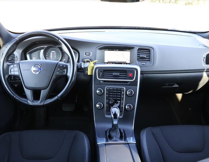 Volvo V60 28