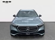 Mercedes-Benz Třídy E 8