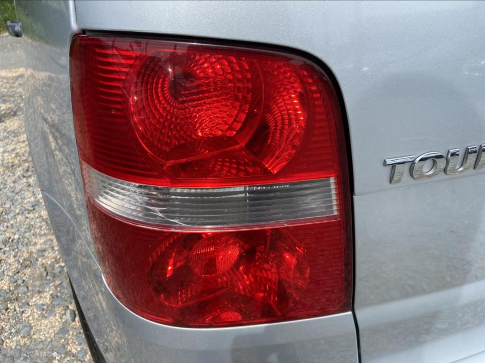 Volkswagen Touran 29