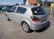 Opel Astra 11