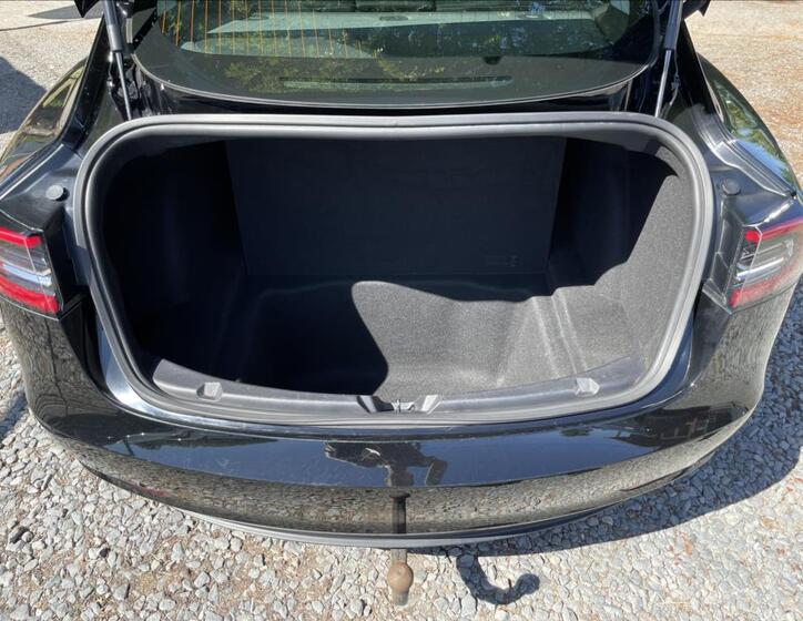 Tesla Model 3 35