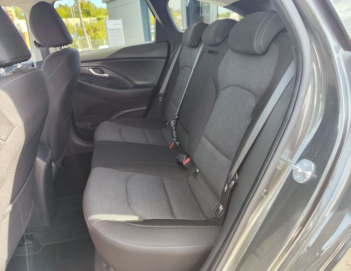 Hyundai i30 12