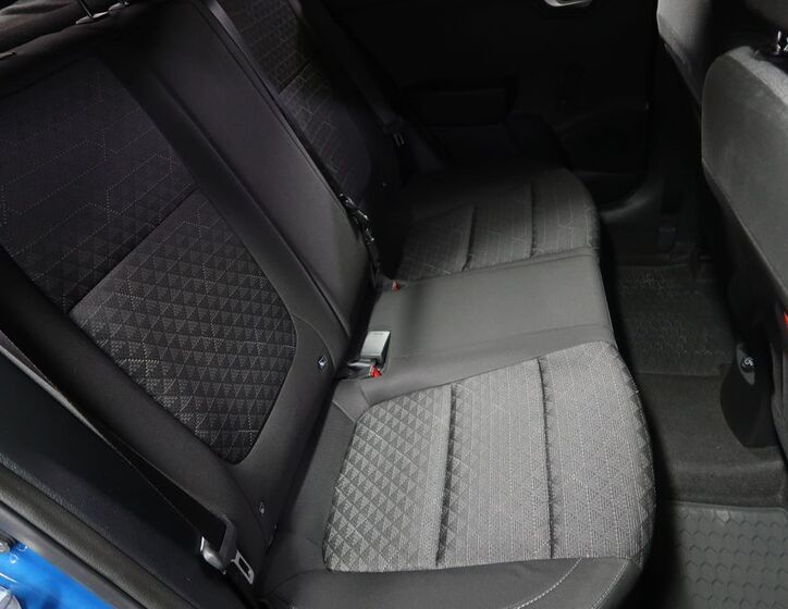 KIA Rio 12