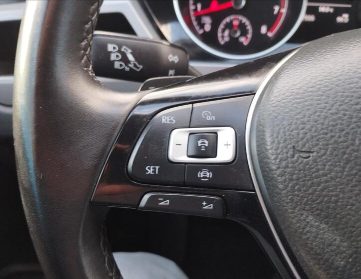 Volkswagen Touran 18
