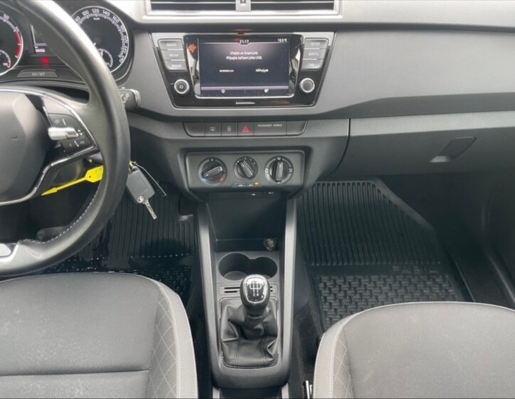 Škoda Fabia 10