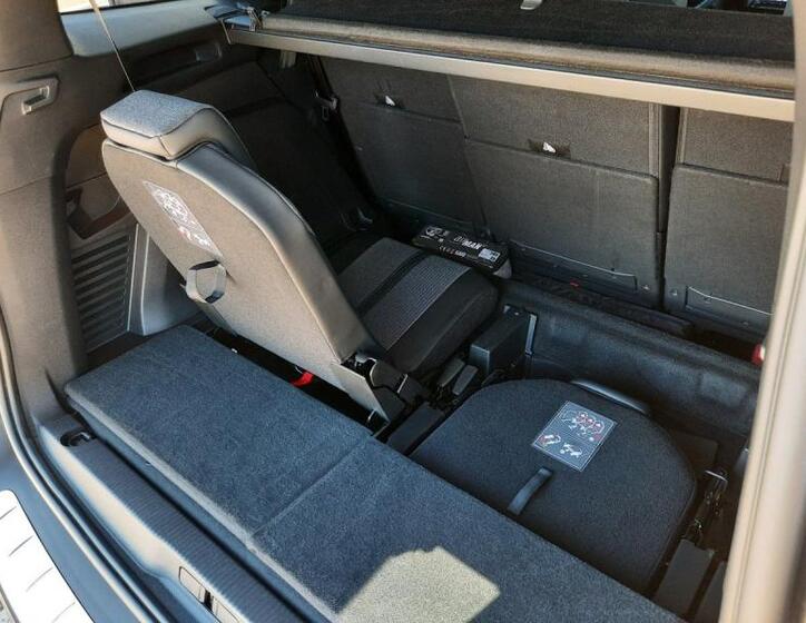 Peugeot 5008 7