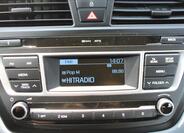 Hyundai i20 15