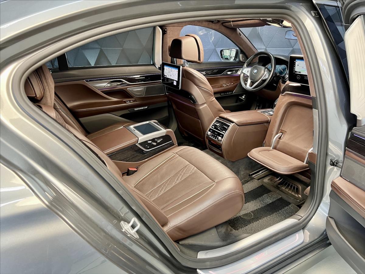 BMW Řada 7