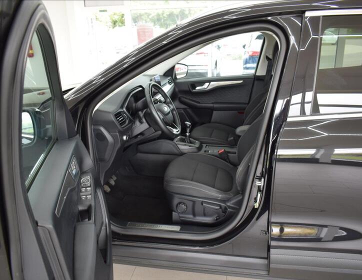 Ford Kuga 10