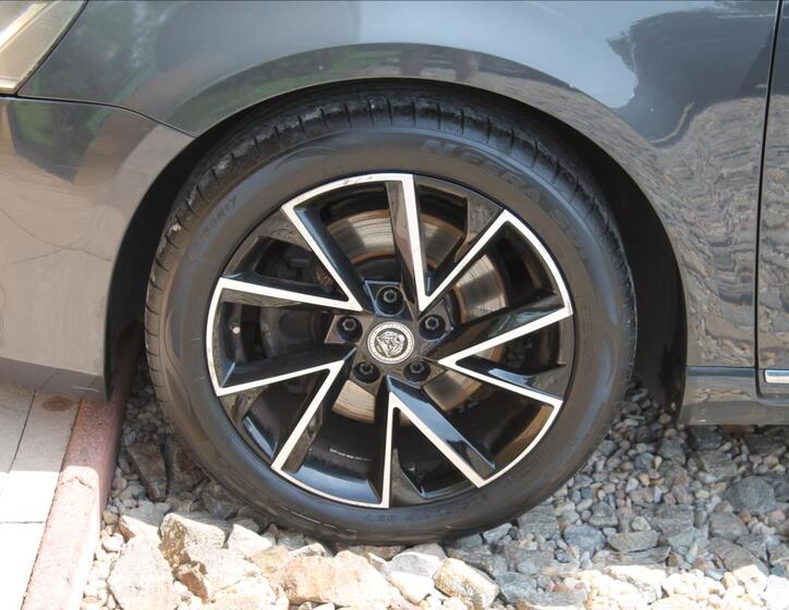 Volkswagen Passat 28