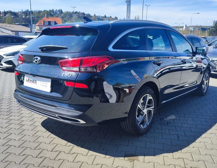 Hyundai i30 5