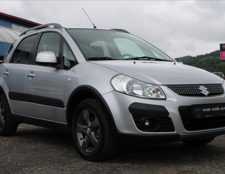 Suzuki SX4 3