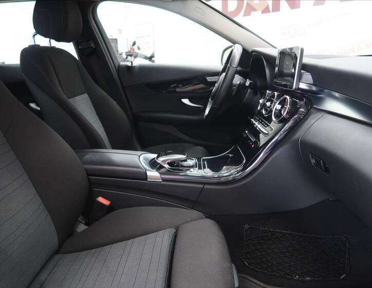 Mercedes-Benz Třídy C 12