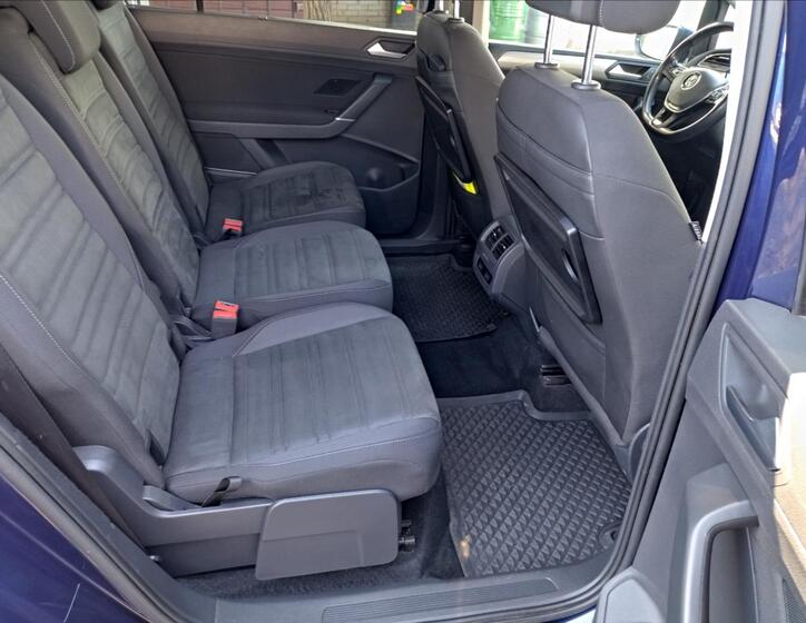 Volkswagen Touran 20