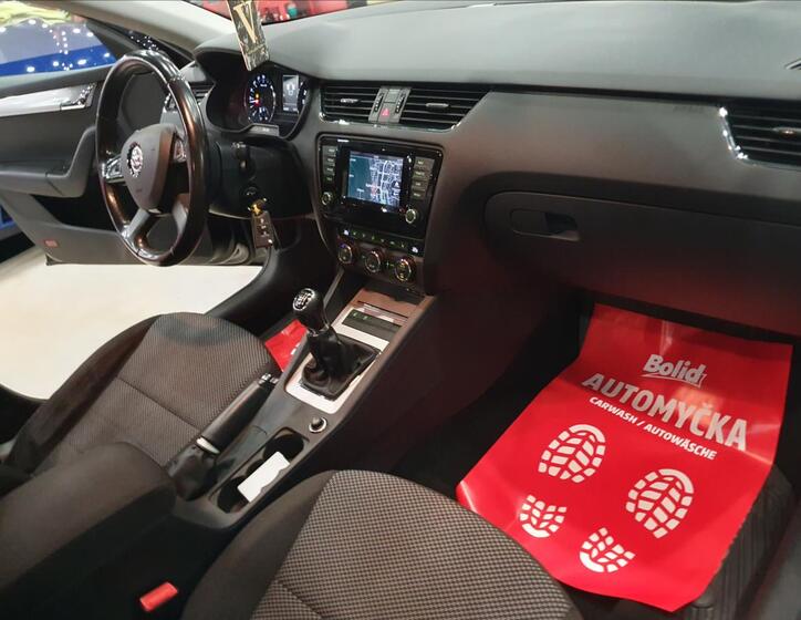 Škoda Octavia 17