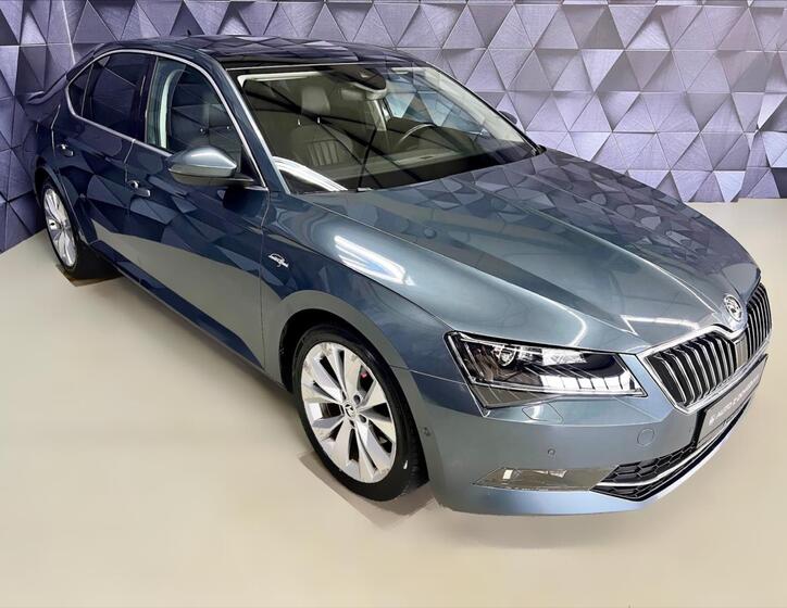 Škoda Superb 4