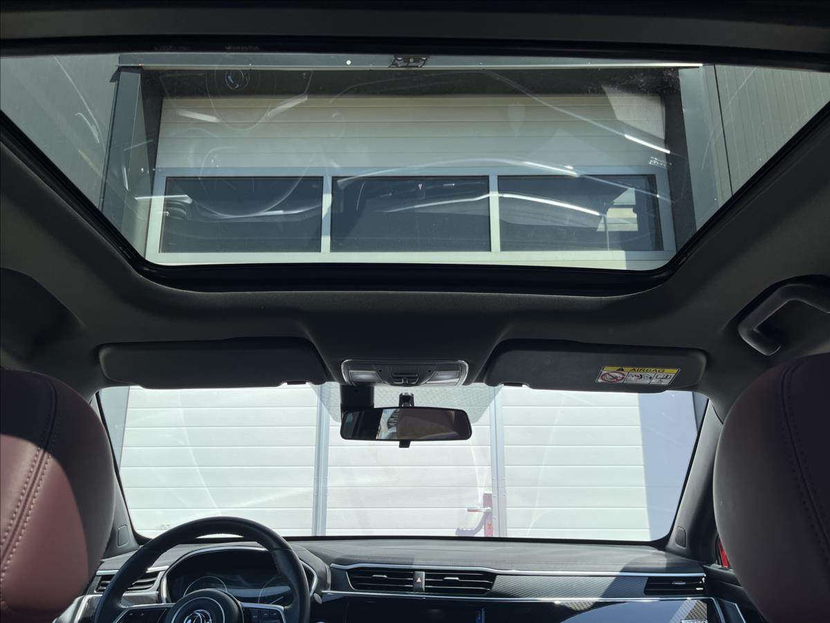 Dongfeng Fengon 5