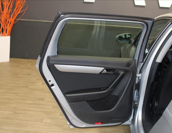 Volkswagen Passat 15