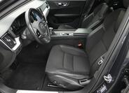 Volvo V60 17