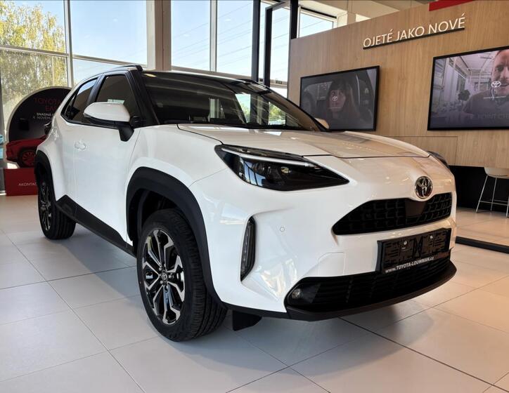 Toyota Yaris Cross 1
