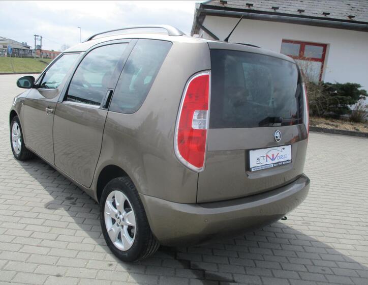 Škoda Roomster 3