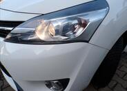 Toyota Verso 30