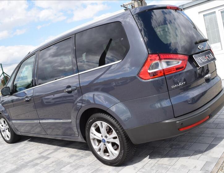 Ford Galaxy 7