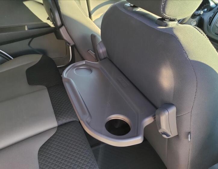 Ford Tourneo Courier 13