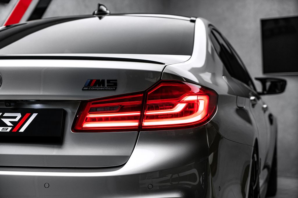 BMW M5
