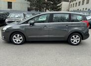 Peugeot 5008 4