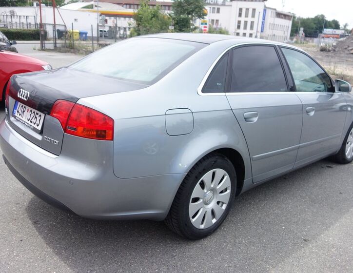 Audi A4 8