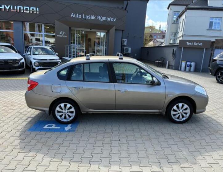 Renault Thalia 8