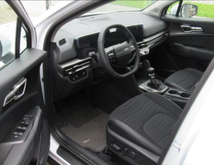 KIA Sportage NQ5 4