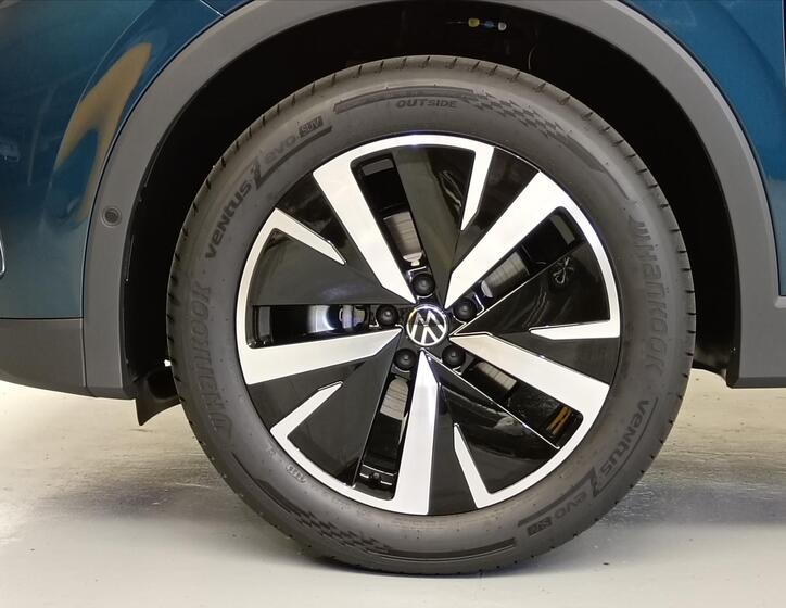 Volkswagen Tiguan 5