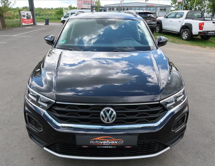Volkswagen T-Roc 7
