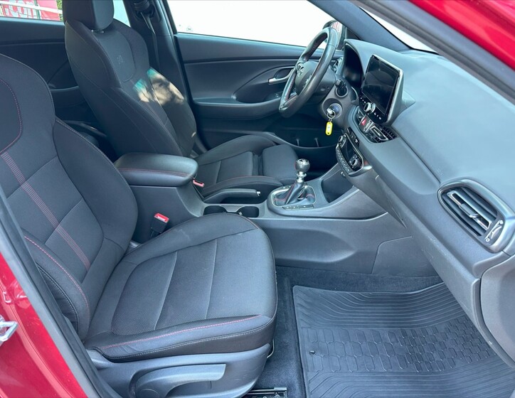 Hyundai i30 12
