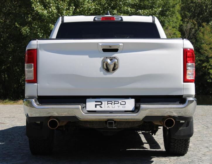 Dodge RAM 9