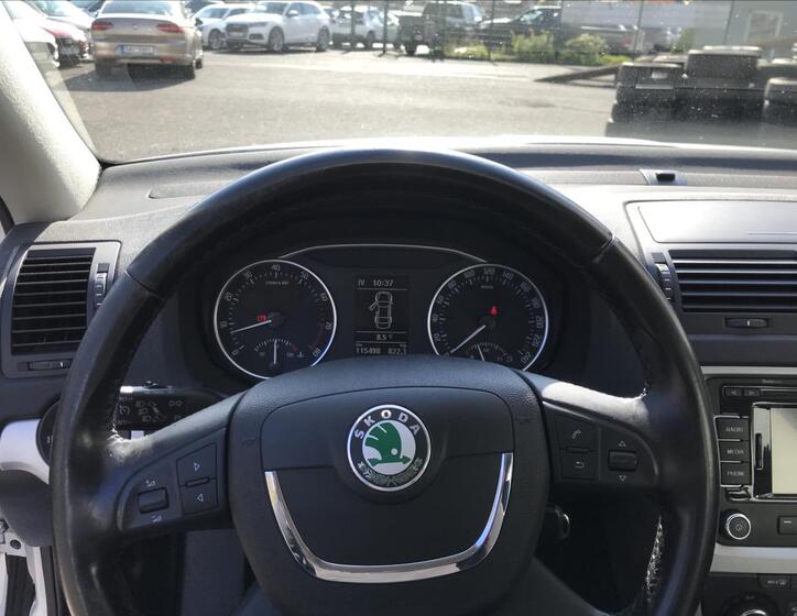 Škoda Octavia 10
