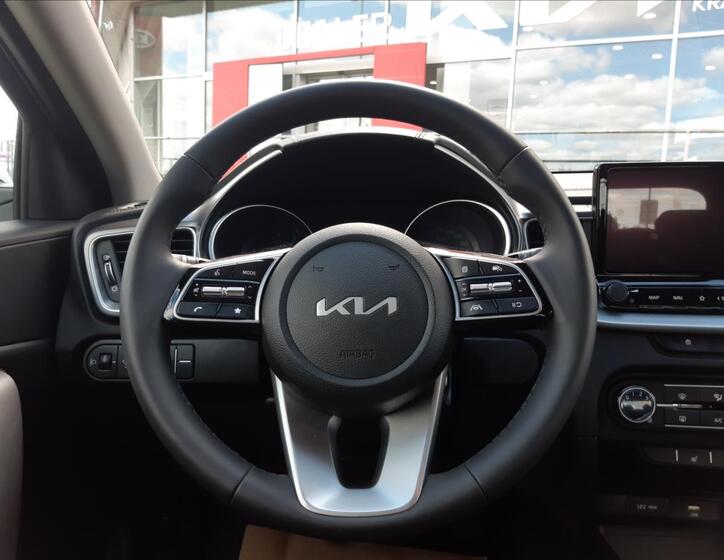 KIA Ceed 14
