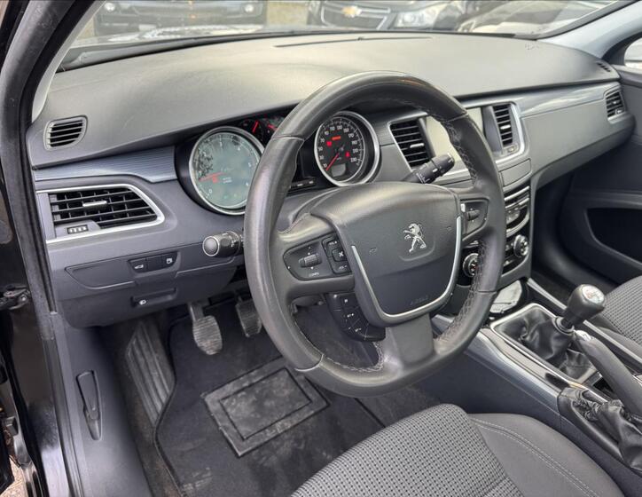 Peugeot 508 23