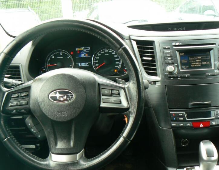 Subaru Outback 12