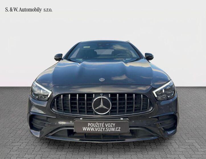 Mercedes-Benz Třídy E 2