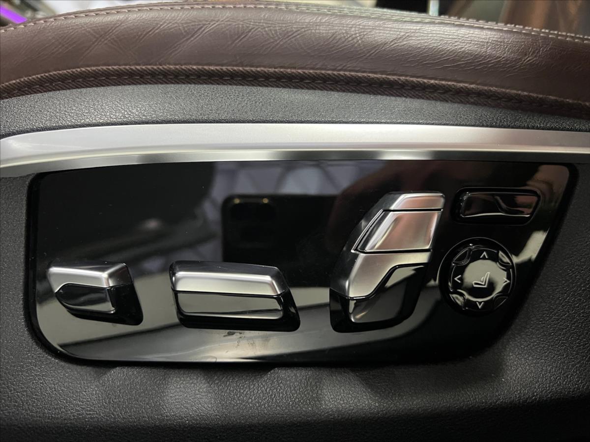 BMW Řada 7